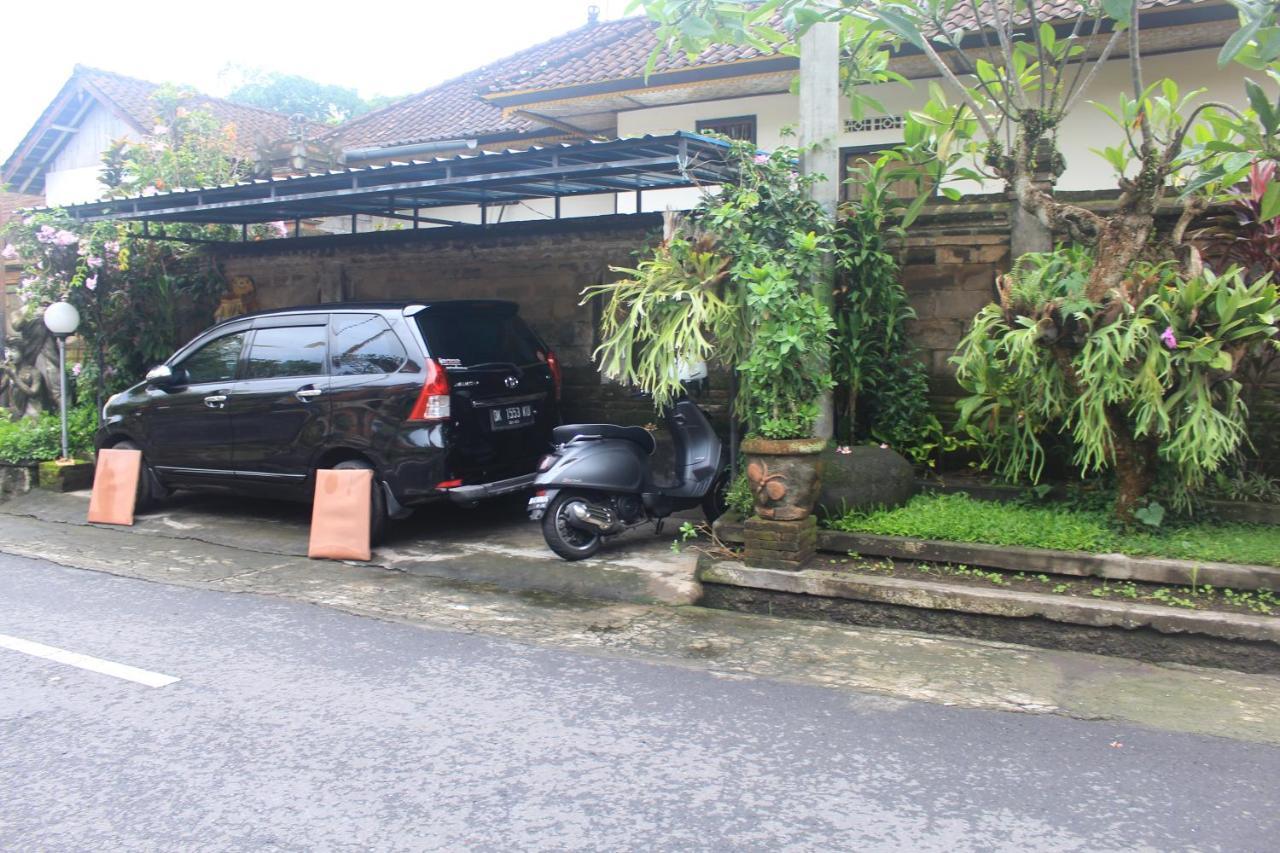 Intan Guest House อูบุด ภายนอก รูปภาพ